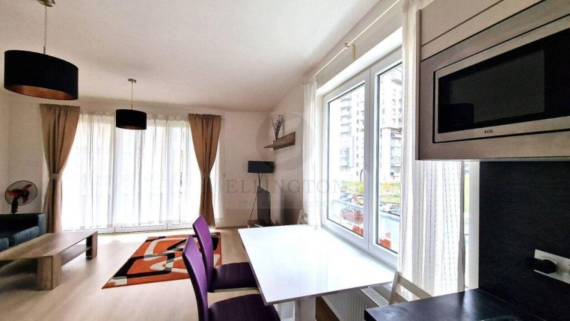 Pronájem bytu 2+kk, Praha - Letňany, Hlučkova, 59 m2