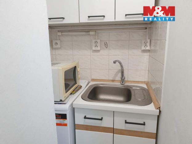 Pronájem bytu 1+kk, Třinec - Lyžbice, Palackého, 22 m2