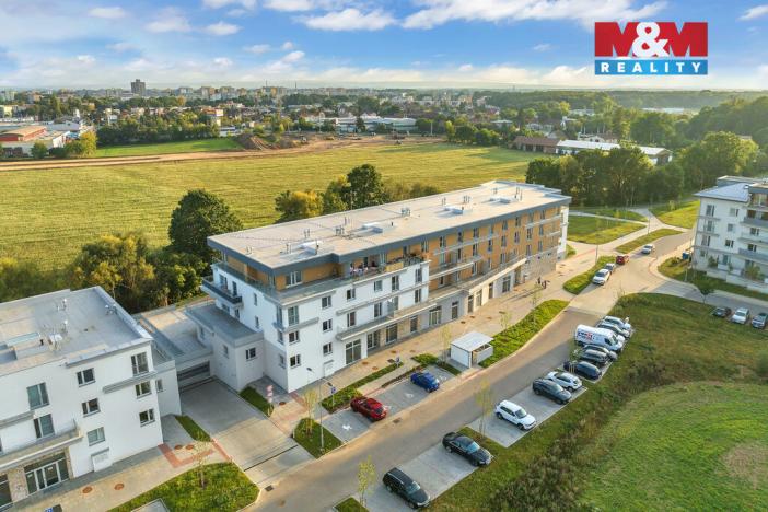 Pronájem bytu 2+kk, Pardubice - Ohrazenice, U Sportovní školy, 54 m2