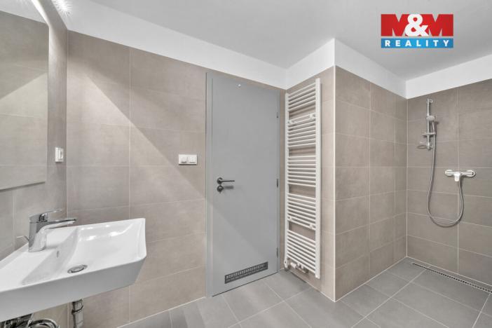 Pronájem bytu 2+kk, Pardubice - Ohrazenice, U Sportovní školy, 54 m2