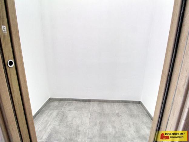 Pronájem bytu 2+kk, Znojmo, Vídeňská třída, 46 m2