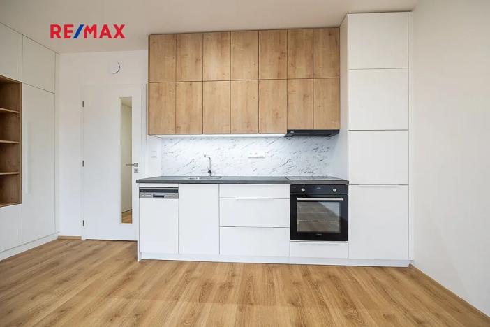 Pronájem bytu 1+kk, Beroun, Na Parkáně, 40 m2