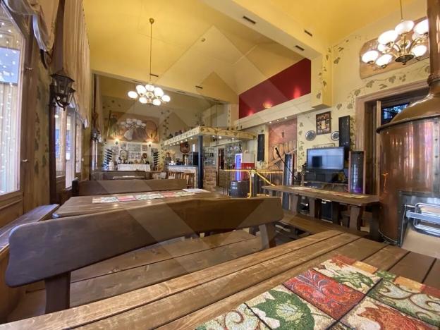 Pronájem restaurace, Praha, Husitská, 90 m2