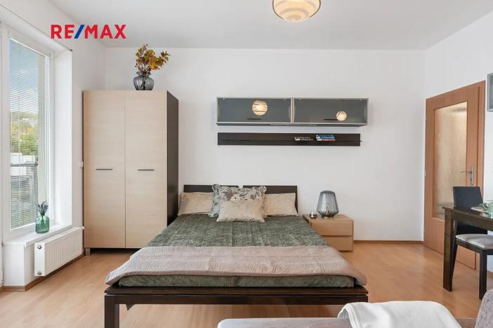 Prodej bytu 1+kk, Praha - Motol, Kudrnova, 36 m2