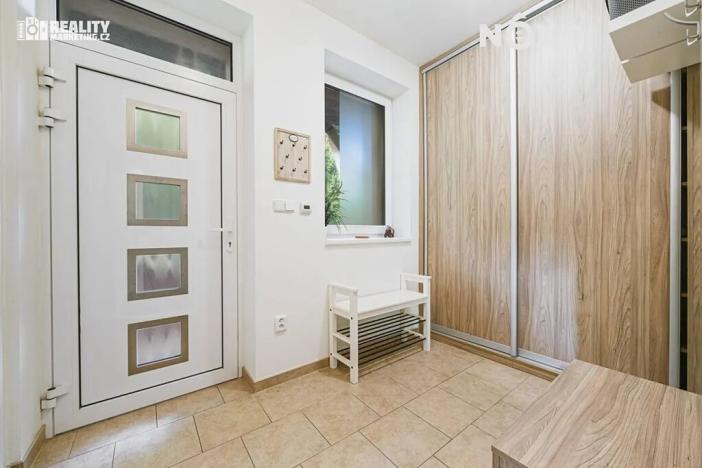 Prodej rodinného domu, Kovalovice, 308 m2