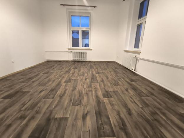 Pronájem bytu 3+1, Nový Bydžov, Třída B. Smetany, 97 m2