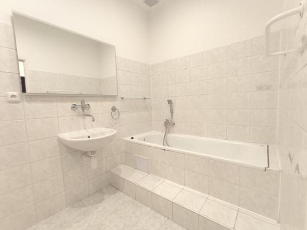 Pronájem bytu 3+1, Nový Bydžov, Třída B. Smetany, 97 m2