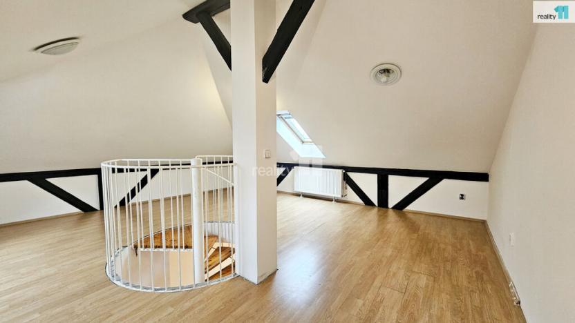 Pronájem bytu 2+kk, Kolín, Politických vězňů, 70 m2