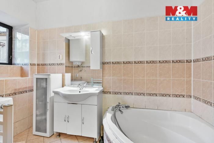 Prodej rodinného domu, Česká Kamenice - Kerhartice, 1028 m2