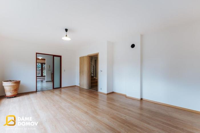 Prodej rodinného domu, Pohořelice, Školní, 350 m2