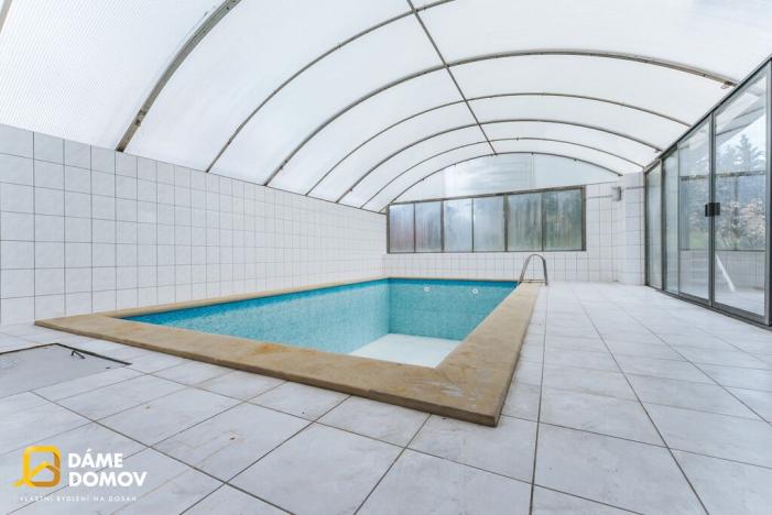 Prodej rodinného domu, Pohořelice, Školní, 350 m2