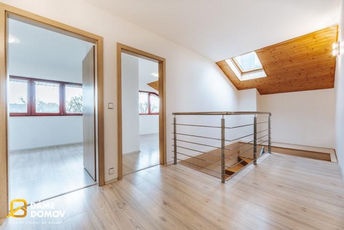 Prodej rodinného domu, Pohořelice, Školní, 350 m2