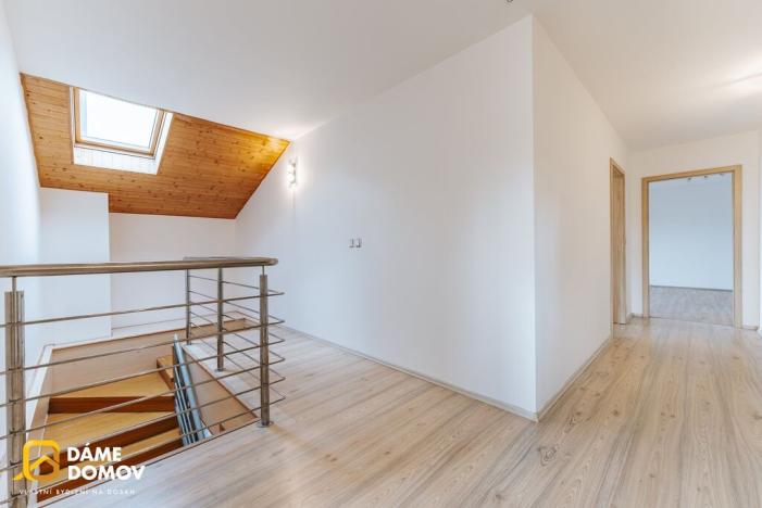 Prodej rodinného domu, Pohořelice, Školní, 350 m2