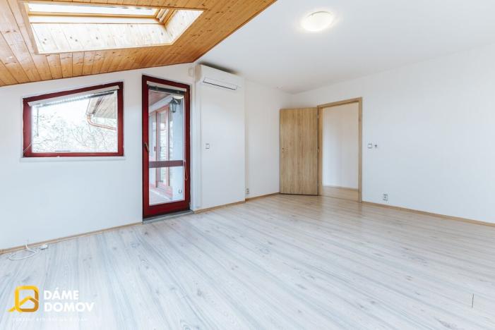 Prodej rodinného domu, Pohořelice, Školní, 350 m2