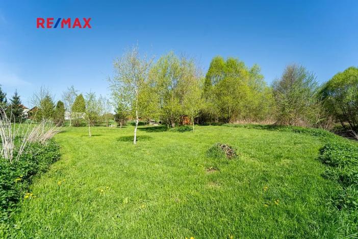 Prodej pozemku, Vlastějovice, 2100 m2