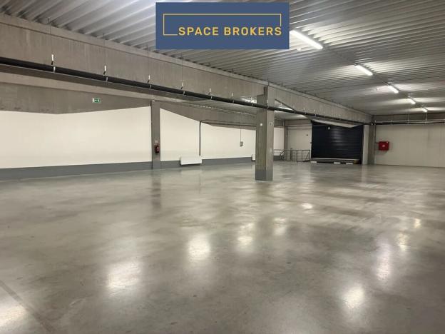 Pronájem obchodního prostoru, Praha - Horní Počernice, K Bílému vrchu, 1400 m2