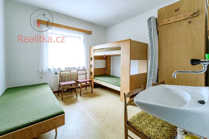 Prodej ubytování, Deštné v Orlických horách, 550 m2