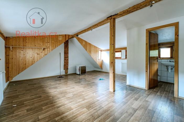 Prodej ubytování, Deštné v Orlických horách, 550 m2