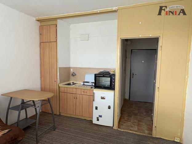 Pronájem bytu 1+kk, Česká Lípa, Železničářská, 30 m2