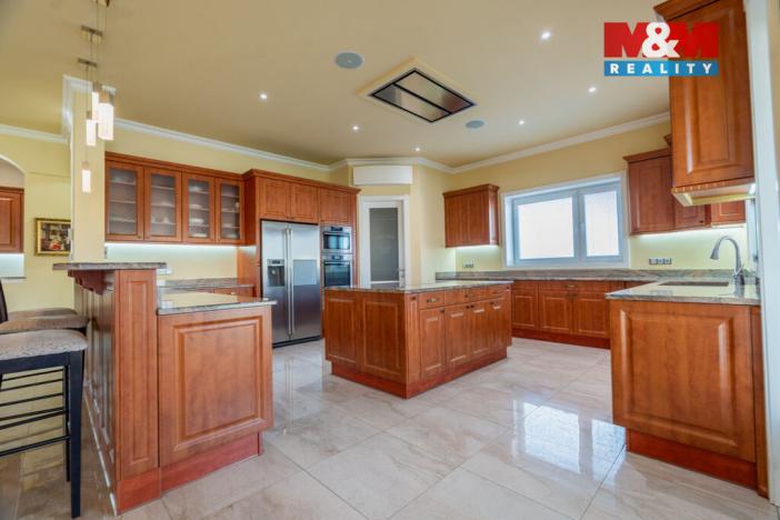 Prodej rodinného domu, Louny, Březinova, 429 m2