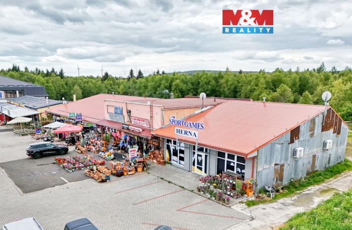 Prodej obchodního prostoru, Hora Svatého Šebestiána, 693 m2