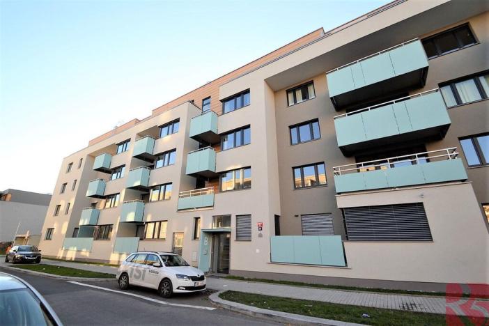 Pronájem bytu 2+kk, Praha - Žižkov, V zahrádkách, 61 m2