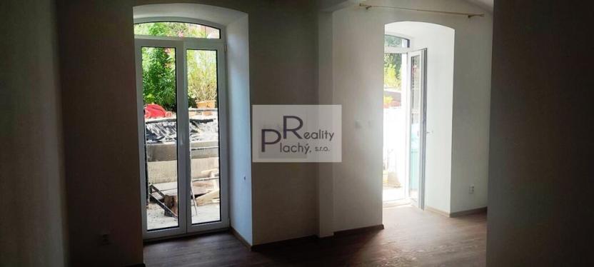 Pronájem bytu 2+kk, Znojmo, Palackého, 60 m2