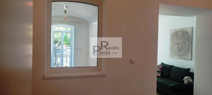 Pronájem bytu 2+kk, Znojmo, Palackého, 60 m2