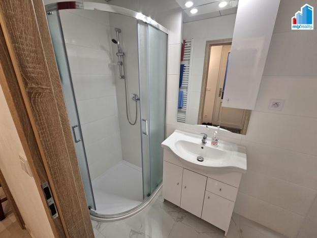 Pronájem rodinného domu, Kolinec, 68 m2