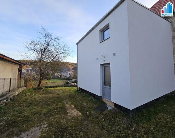 Pronájem rodinného domu, Kolinec, 68 m2