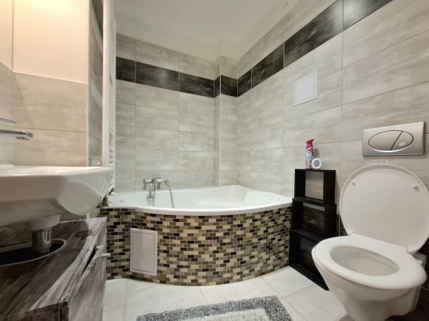 Pronájem bytu 2+kk, Hradec Králové, Střelecká, 65 m2