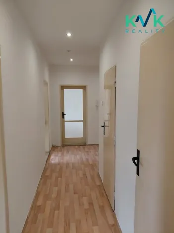 Pronájem bytu 3+1, Ostrov, Lidická, 74 m2