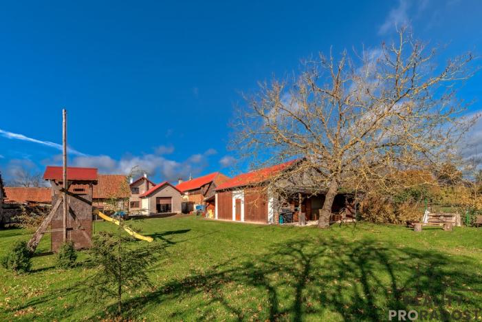 Prodej rodinného domu, Luka nad Jihlavou - Svatoslav, 200 m2