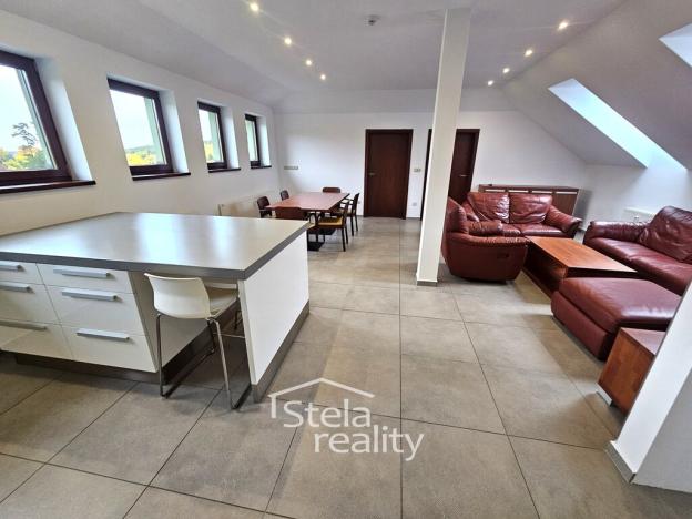 Pronájem bytu 4+kk, Krnov, Ježník, 160 m2