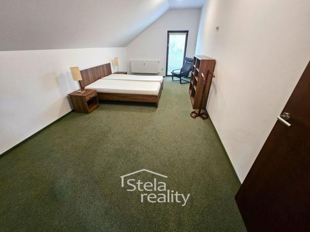 Pronájem bytu 4+kk, Krnov, Ježník, 160 m2