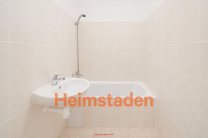 Pronájem bytu 1+kk, Orlová - Lutyně, Osvobození, 28 m2