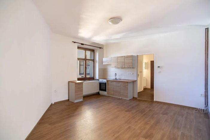 Prodej bytu 2+kk, Trutnov, Libušinka, 50 m2