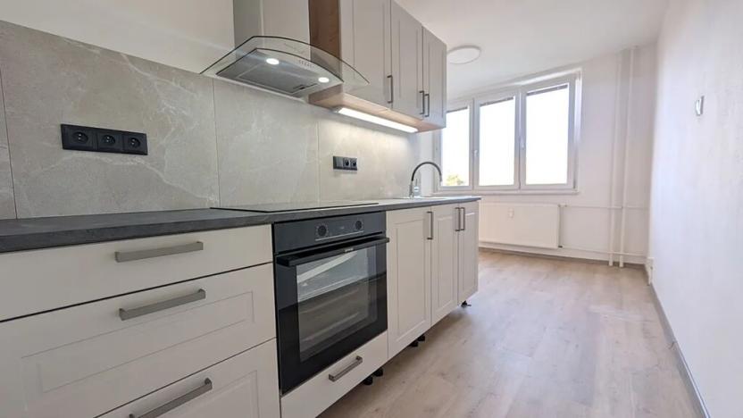 Pronájem bytu 3+1, Olomouc, Řezáčova, 68 m2