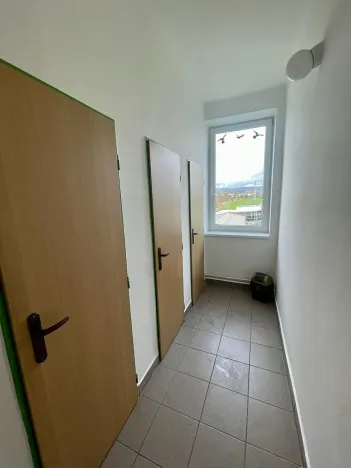 Pronájem kanceláře, Sulejovice, Kaplířova, 76 m2