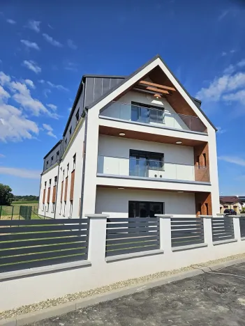 Pronájem bytu 3+kk, Ostrava, U Plesenky, 80 m2