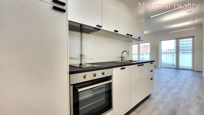 Pronájem kanceláře, Brno, Komárovská, 61 m2