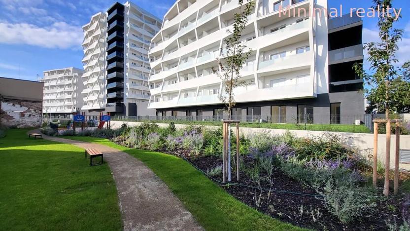 Pronájem kanceláře, Brno, Komárovská, 61 m2