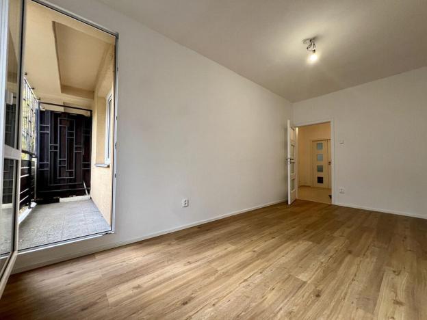 Pronájem bytu 2+1, Praha - Podolí, Pod Klaudiánkou, 76 m2