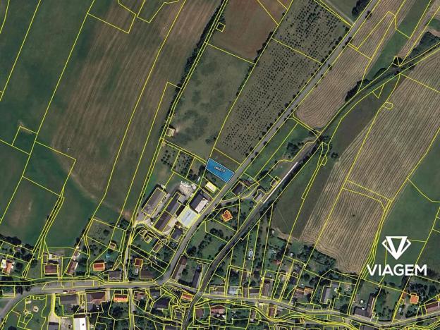 Prodej pole, Liptaň, 679 m2