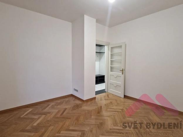 Pronájem bytu 3+kk, Praha - Žižkov, Křížkovského, 82 m2