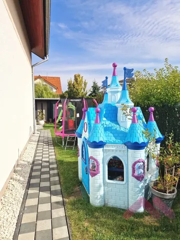 Prodej rodinného domu, Praha - Újezd nad Lesy, Lutínská, 184 m2