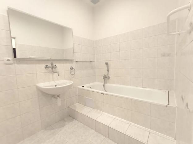 Pronájem bytu 3+1, Nový Bydžov, Třída B. Smetany, 97 m2