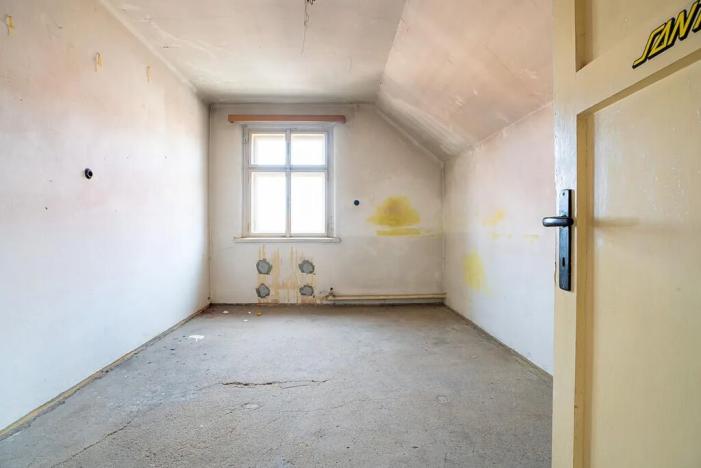 Prodej rodinného domu, Lochovice, 180 m2