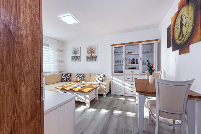 Prodej bytu 2+1, Chomutov, Vrchlického, 54 m2