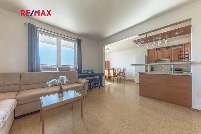 Prodej bytu 4+kk, Praha - Čakovice, Ke stadionu, 82 m2